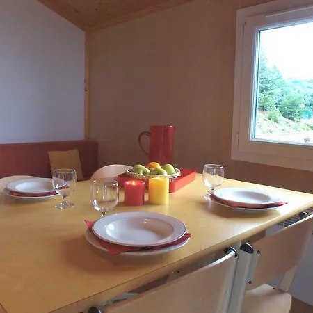 Aldeamento Turístico Vvf Villages   Le De Serre Ponçon